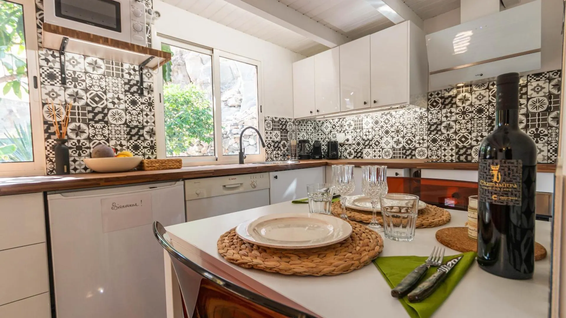Lodge Nature In Quiet Montain - Private Jaccuzi And Garden, Wifi - La Lezardiere San Bartolomé